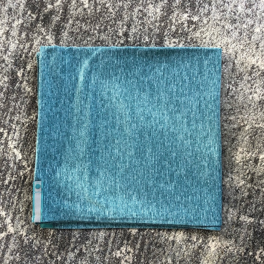 Teal Lululemon Vinyasa Scarf Rulu